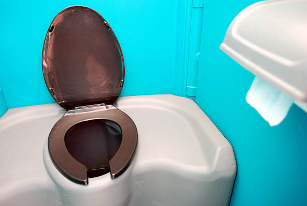 Portable Toilet Options We Offer in Northwood, IA